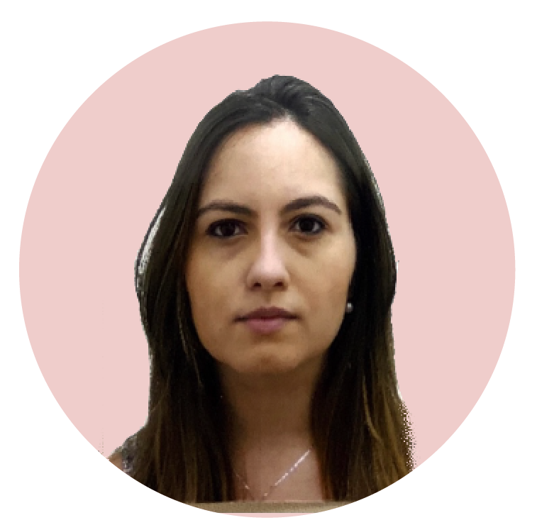 Dra. Aline Niero de Carvalho 